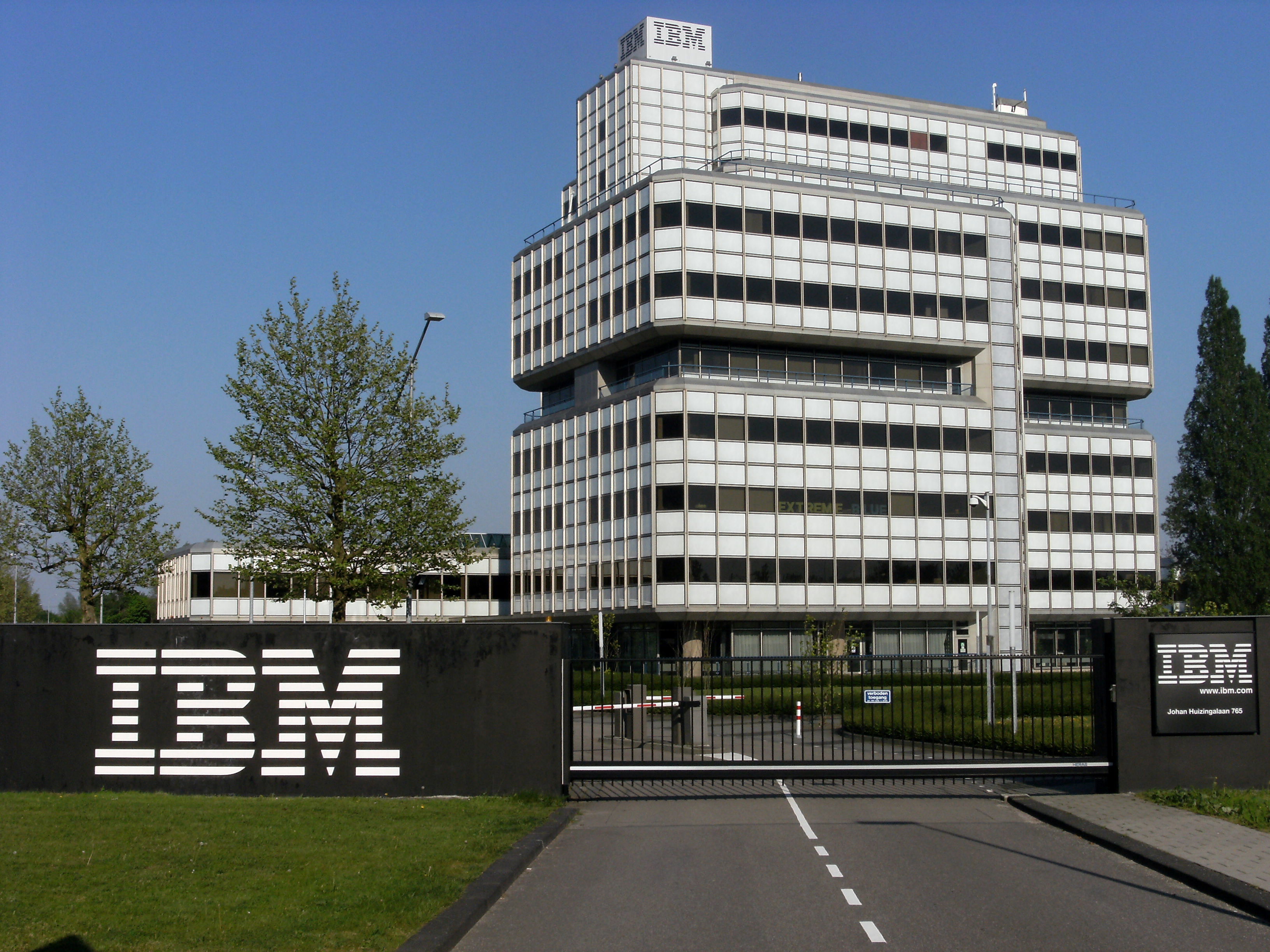 IBM Is Still A Believer while, Blockchain Hype May Have Peaked